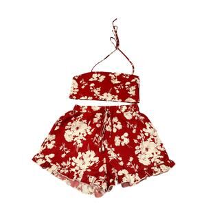 Women’s floral 2 piece matching shorts crop top set medium